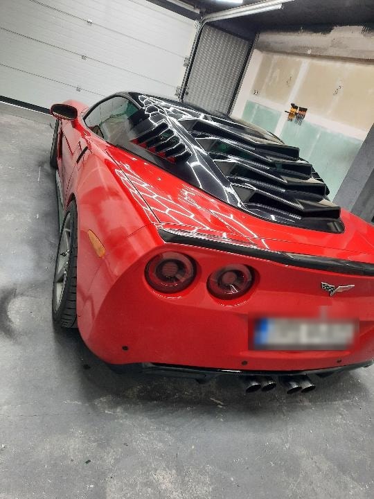 Polishing & Paint Job: Chevrolet Corvette