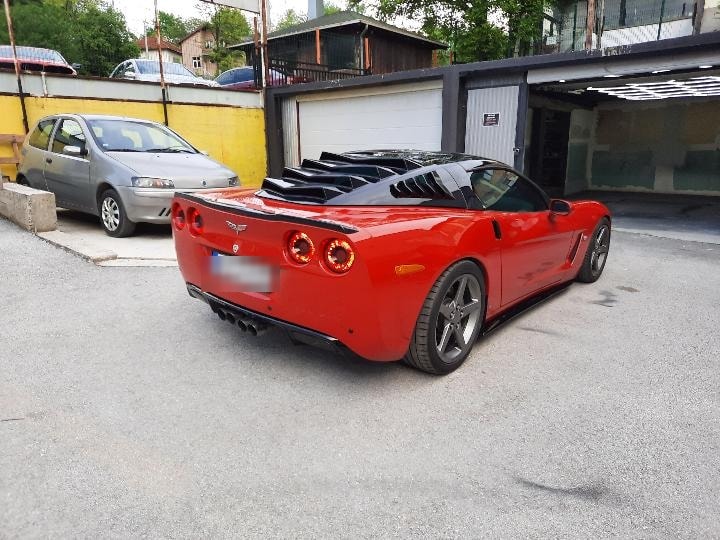 Polishing & Paint Job: Chevrolet Corvette