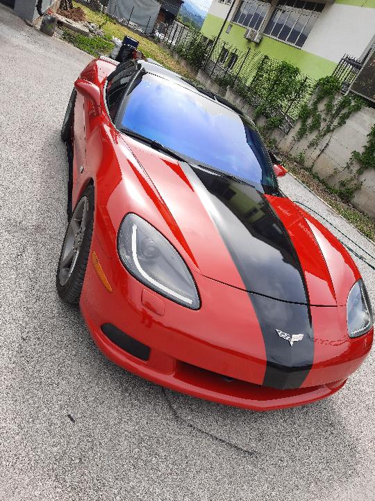 Polishing & Paint Job: Chevrolet Corvette