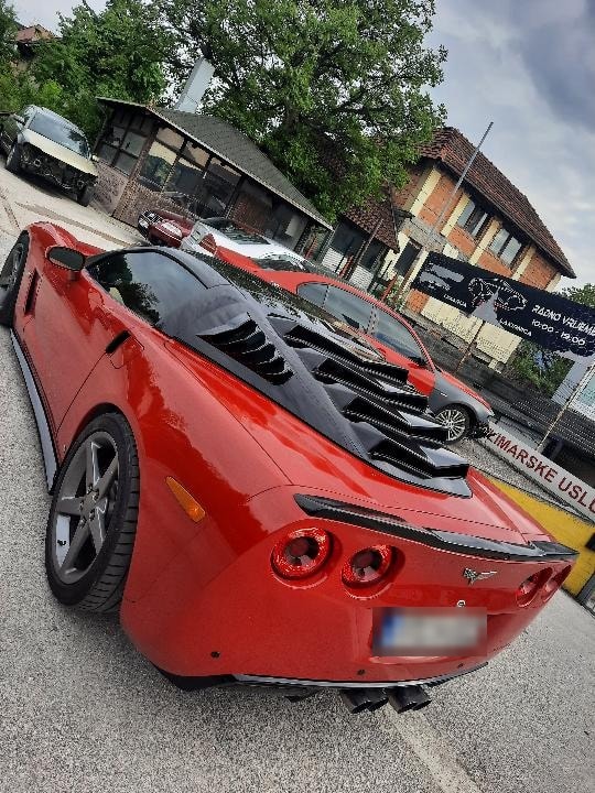 Polishing & Paint Job: Chevrolet Corvette